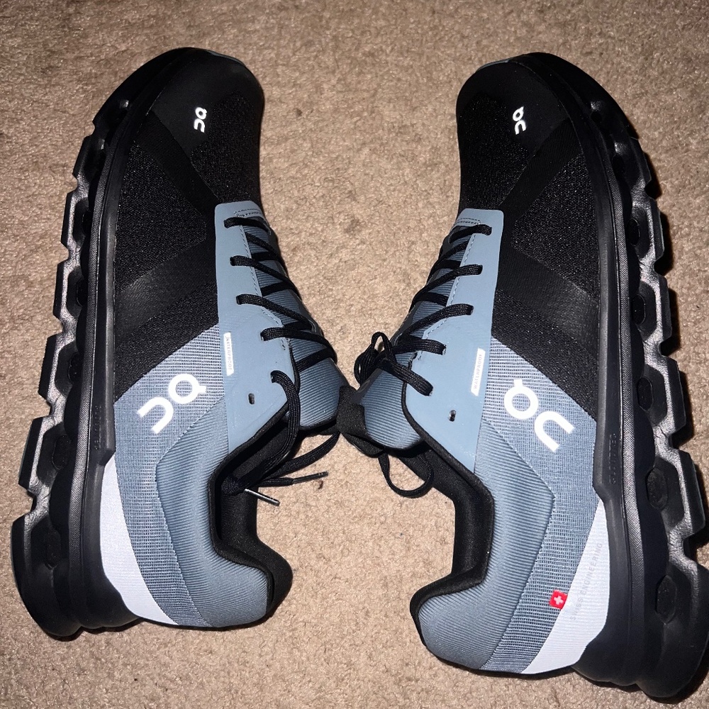 On Cloud Shoes Waterproof